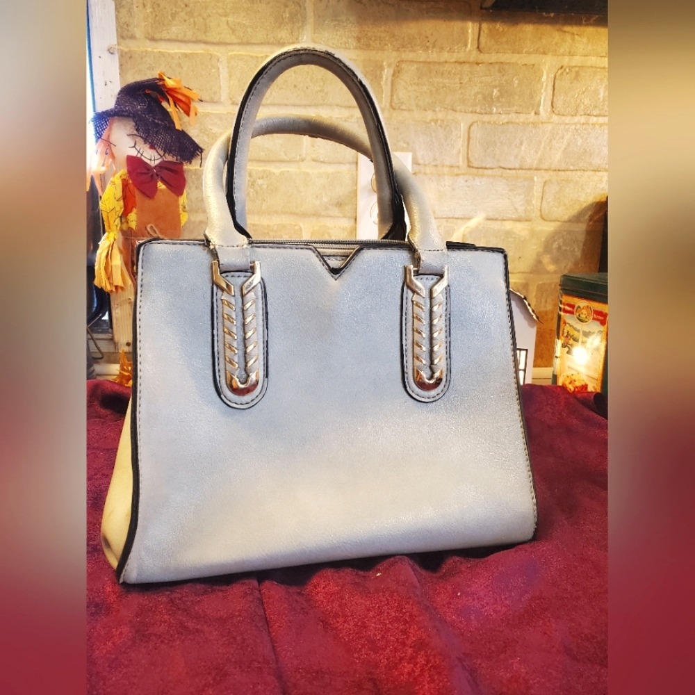 Handbag beige color